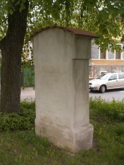 pohled zezadu zleva