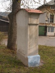 pohled zezadu zleva