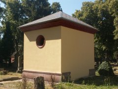 pohled zezadu zprava