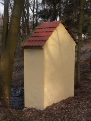 pohled zezadu zprava