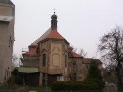 pohled zezadu zprava