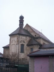 pohled zezadu zleva
