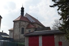 pohled zezadu zleva