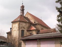 pohled zezadu zleva