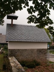 pohled zprava