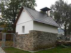 pohled zezadu zleva