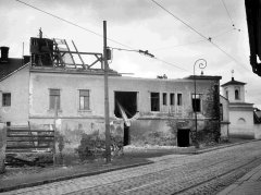 historické foto kaple (v pozadí)