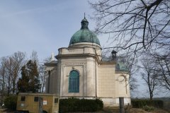 pohled zezadu zprava