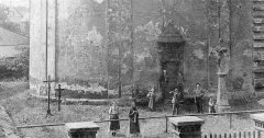 historické foto kaple - detail vstupu