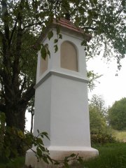 pohled zezadu zleva