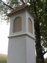 pohled zezadu zprava