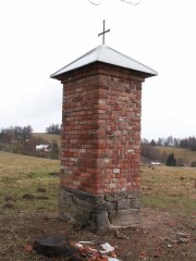 pohled zezadu zleva