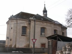 pohled zepředu zprava