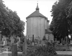 starší foto kostela