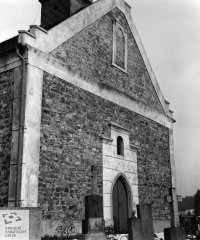 průčelí kostela
