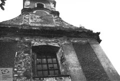 průčelí kostela