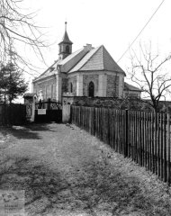 starší foto kostela