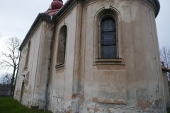 pohled zezadu zprava