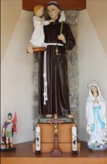 socha sv. Antonína v kapli