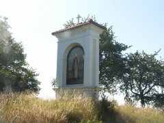 pohled zezadu zleva