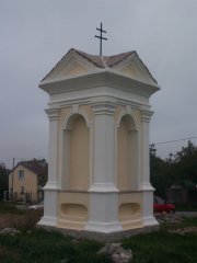 pohled zezadu zleva