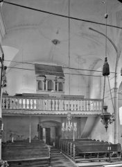 historické foto interiéru kostela
