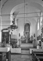historické foto interiéru kostela