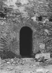 torzo kostela po požáru