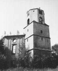 torzo kostela po požáru