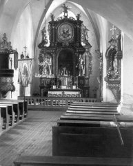 historické foto interiéru původního kostela