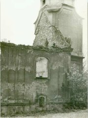 kostel před zbořením