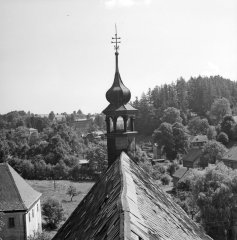 historické foto kostela - hřeben střechy