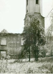 kostel před zbořením