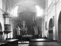 historické foto interiéru kostela