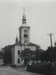starší foto kostela