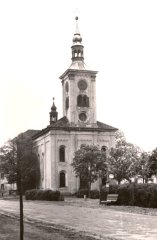 starší foto kostela