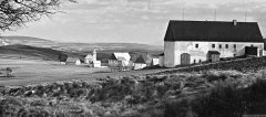 historické foto vsi s kaplí