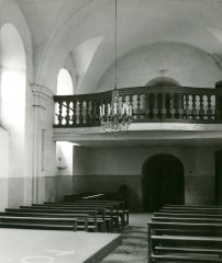 historické foto interiéru kaple - přední část