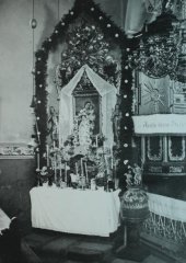 historické foto interiéru kostela