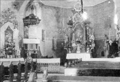 historické foto interiéru kostela