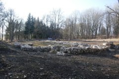 upravené základy kostela