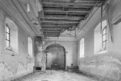 historické foto interiéru kostela - zadní část