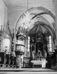 historické foto interiéru kostela