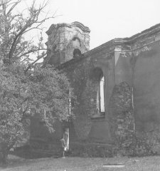trosky kostela