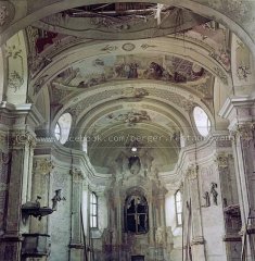 historické foto interiéru kostela