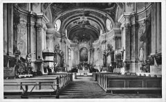 historické foto interiéru kostela