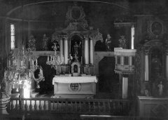 historické foto interiéru kostela