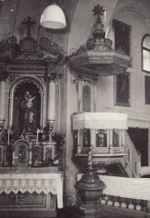 historické foto interiéru kostela