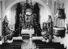 historické foto interiéru kostela