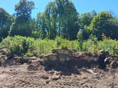 čištění místa, kde kostel stával